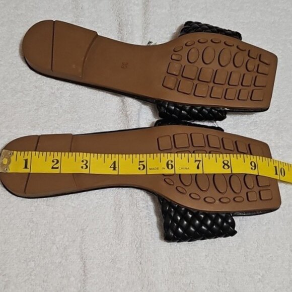 Coco Beau Women's Size 39 (U.S. women's size 8.5) Black Sandals New - Picture 13 of 13